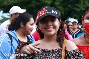 Miles de sandinistas caminan en saludo al 44/19 en Julio Victorioso