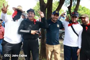 Miles de sandinistas caminan en saludo al 44/19 en Julio Victorioso