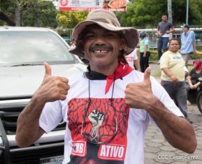 Miles de sandinistas caminan en saludo al 44/19 en Julio Victorioso