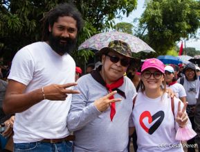 Miles de sandinistas caminan en saludo al 44/19 en Julio Victorioso