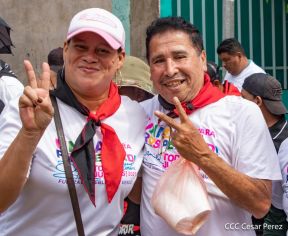 Miles de sandinistas caminan en saludo al 44/19 en Julio Victorioso