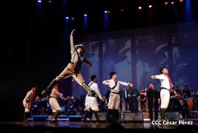 XIII edición de Cantos a la Revolución