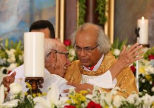 Cardenal Leopoldo Brenes destaca humildad y sencillez de los Papa Juan Pablo II y Juan XXIII
