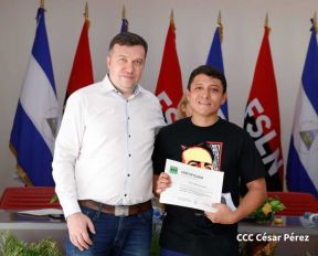  Comunicadores de Nicaragua y de RT en Español aprendiendo juntos