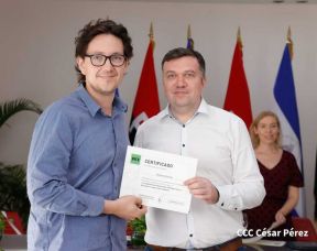  Comunicadores de Nicaragua y de RT en Español aprendiendo juntos