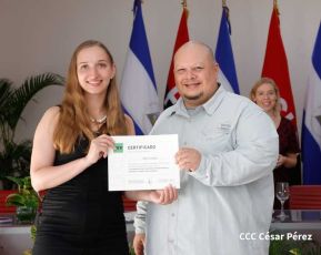  Comunicadores de Nicaragua y de RT en Español aprendiendo juntos