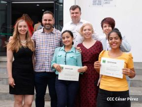  Comunicadores de Nicaragua y de RT en Español aprendiendo juntos