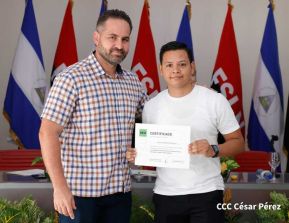  Comunicadores de Nicaragua y de RT en Español aprendiendo juntos