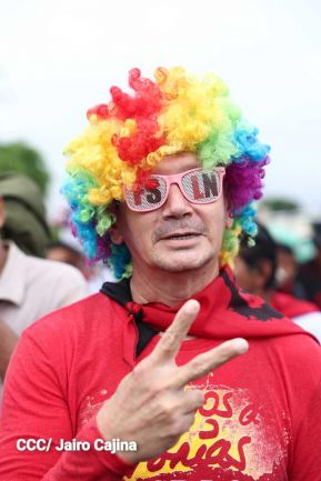 Multitudinaria caminata en saludo al 44/19 y homenaje a la gesta heroica de Julio Buitrago