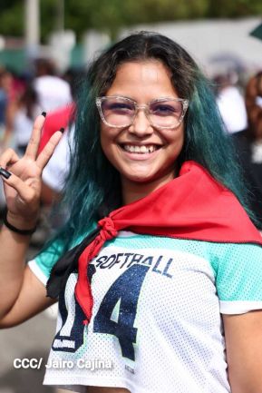 Multitudinaria caminata en saludo al 44/19 y homenaje a la gesta heroica de Julio Buitrago