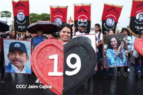 Multitudinaria caminata en saludo al 44/19 y homenaje a la gesta heroica de Julio Buitrago
