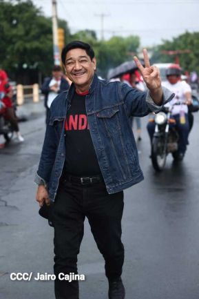 Multitudinaria caminata en saludo al 44/19 y homenaje a la gesta heroica de Julio Buitrago