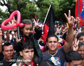 Multitudinaria caminata en saludo al 44/19 y homenaje a la gesta heroica de Julio Buitrago