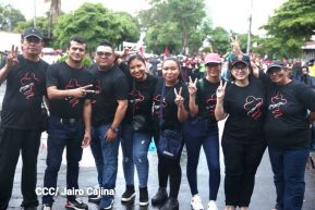 Multitudinaria caminata en saludo al 44/19 y homenaje a la gesta heroica de Julio Buitrago