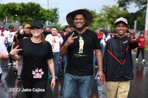 Multitudinaria caminata en saludo al 44/19 y homenaje a la gesta heroica de Julio Buitrago