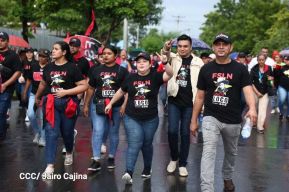 Multitudinaria caminata en saludo al 44/19 y homenaje a la gesta heroica de Julio Buitrago