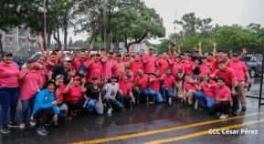 Concierto y fiesta popular por el Día de la Alegría, Avenida de Bolívar a Chávez