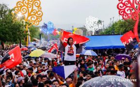 Concierto y fiesta popular por el Día de la Alegría, Avenida de Bolívar a Chávez
