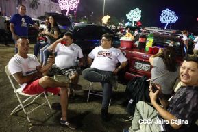 Así celebran las familias nicaragüenses la vigilia para recibir el 44/19 del triunfo de la Revolución Sandinista 