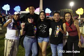 Así celebran las familias nicaragüenses la vigilia para recibir el 44/19 del triunfo de la Revolución Sandinista 