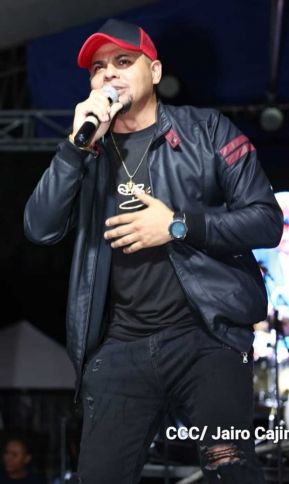 Así celebran las familias nicaragüenses la vigilia para recibir el 44/19 del triunfo de la Revolución Sandinista 