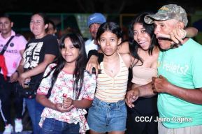 Así celebran las familias nicaragüenses la vigilia para recibir el 44/19 del triunfo de la Revolución Sandinista 