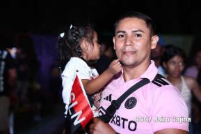 Así celebran las familias nicaragüenses la vigilia para recibir el 44/19 del triunfo de la Revolución Sandinista 