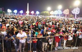 Así celebran las familias nicaragüenses la vigilia para recibir el 44/19 del triunfo de la Revolución Sandinista 