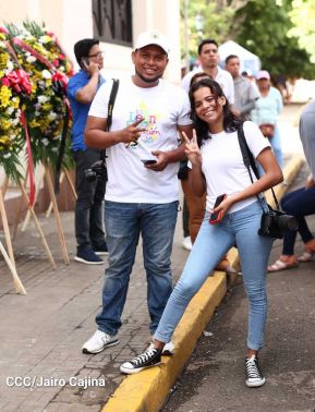 Conmemoración a los héroes y mártires del 23 de julio de 1959 en León