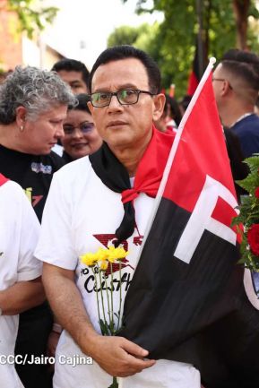 Conmemoración a los héroes y mártires del 23 de julio de 1959 en León