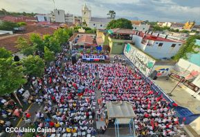 Conmemoración a los héroes y mártires del 23 de julio de 1959 en León