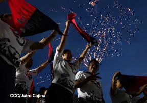 Conmemoración a los héroes y mártires del 23 de julio de 1959 en León