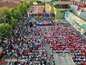 Conmemoración a los héroes y mártires del 23 de julio de 1959 en León