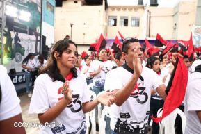 Conmemoración a los héroes y mártires del 23 de julio de 1959 en León