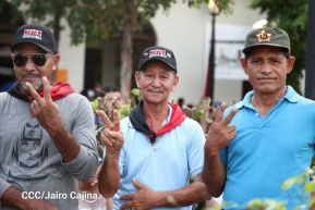 Conmemoración a los héroes y mártires del 23 de julio de 1959 en León