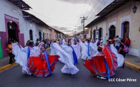 Celebración de la VIII edición del Festival Azul Darío en León