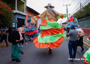 Celebración de la VIII edición del Festival Azul Darío en León