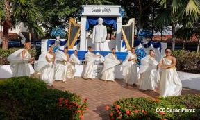 Celebración de la VIII edición del Festival Azul Darío en León