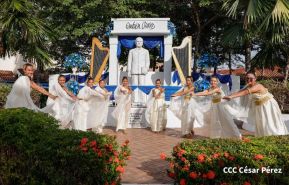 Celebración de la VIII edición del Festival Azul Darío en León