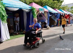 Celebración de la VIII edición del Festival Azul Darío en León