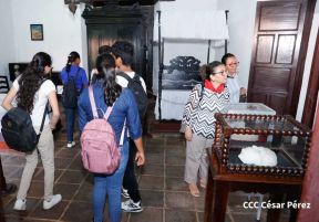 Celebración de la VIII edición del Festival Azul Darío en León