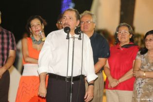 Daniel y Rosario conmemoran a Tomás y el Día Internacional de los Trabajadores