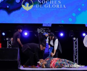 Noche de gloria en honor al Espíritu Santo