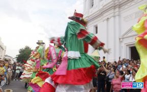 ¿Quién Causa Tanta Alegría? ¡La Asunción de María!