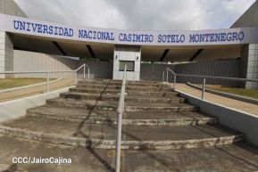 Ceremonia de instalación de la Universidad Nacional Casimiro Sotelo Montenegro