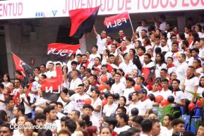¡Juventud Gloriosa! ¡Juventud Siempre al Frente!