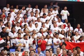 ¡Juventud Gloriosa! ¡Juventud Siempre al Frente!