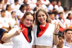 ¡Juventud Gloriosa! ¡Juventud Siempre al Frente!