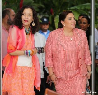 Juramentan a miembros de los Consejos Regionales de la Costa Caribe