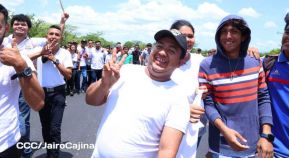 Caminata rumbo a la Hacienda San Jacinto para celebrar las batallas por la soberanía e independencia